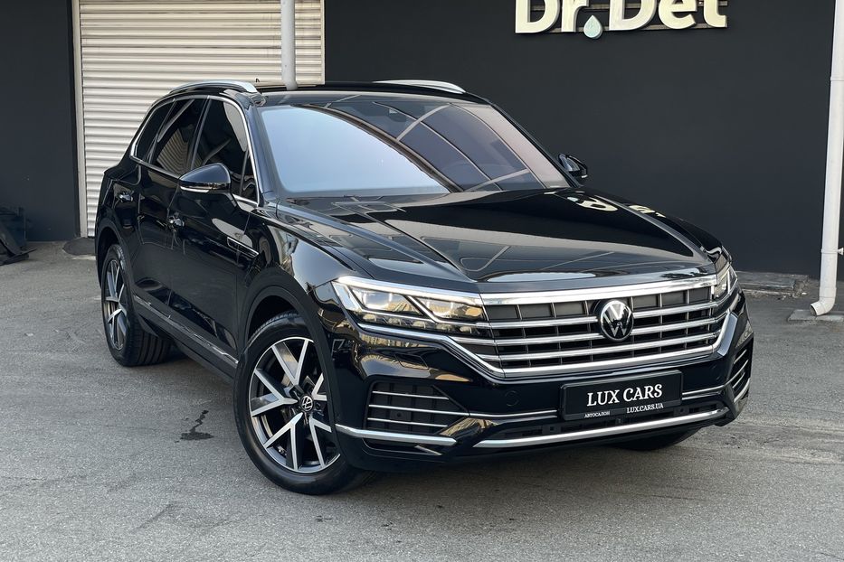 Продам Volkswagen Touareg 2021 года в Киеве