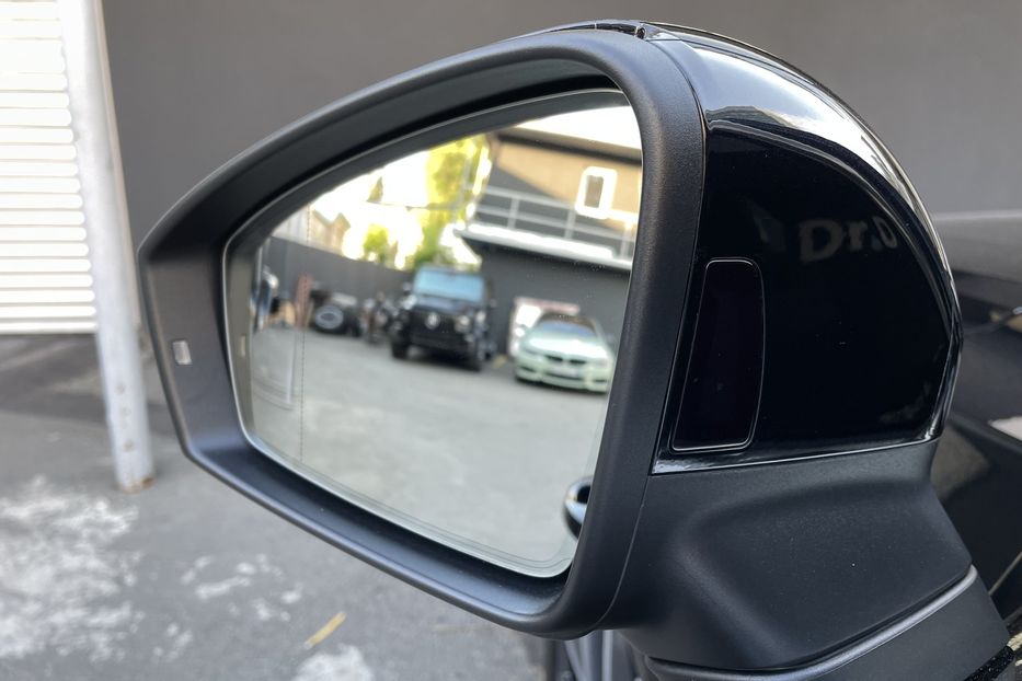 Продам Volkswagen Touareg 2021 года в Киеве