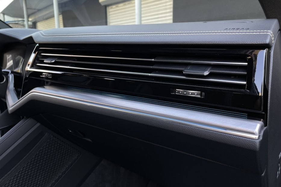 Продам Volkswagen Touareg 2021 года в Киеве
