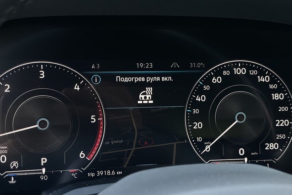 Продам Volkswagen Touareg 2021 года в Киеве