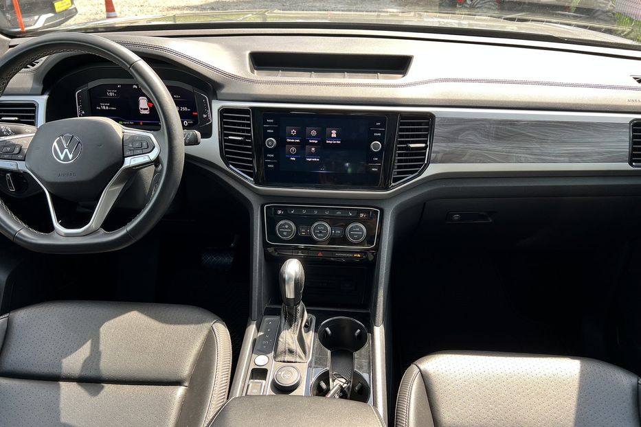 Продам Volkswagen Atlas Cross sport (KOMIS) 2022 года в г. Умань, Черкасская область