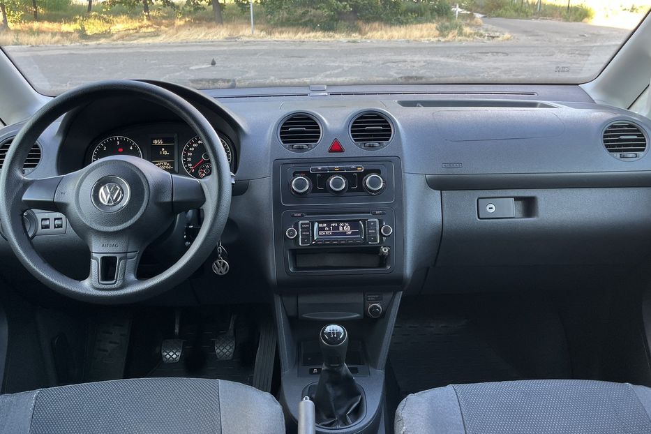 Продам Volkswagen Caddy пасс. Comfortline 2013 года в Николаеве