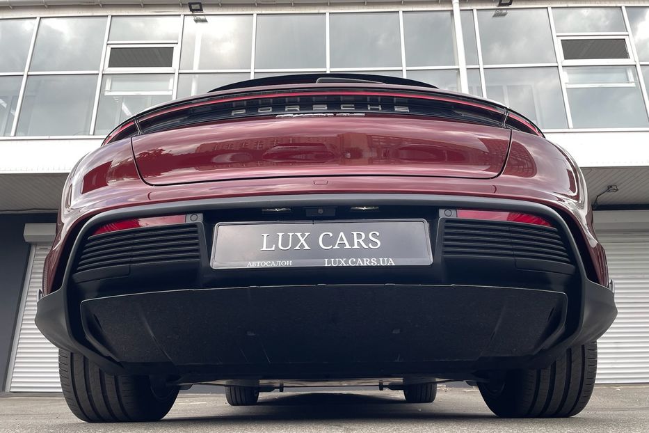 Продам Porsche Taycan Cross Turismo 4S 2021 года в Киеве
