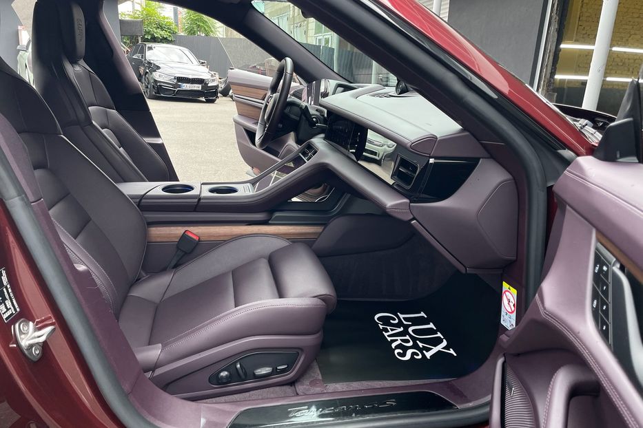 Продам Porsche Taycan Cross Turismo 4S 2021 года в Киеве