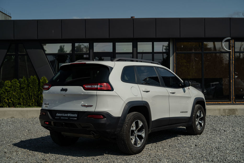 Продам Jeep Cherokee Trailhawk 2015 года в Черновцах
