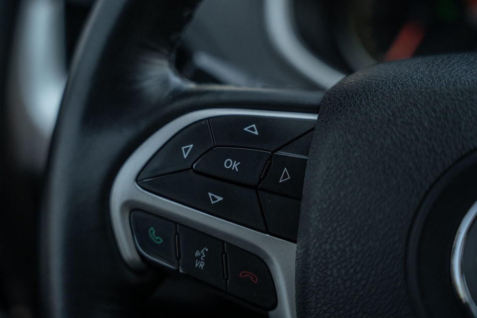 Продам Jeep Cherokee Trailhawk 2015 года в Черновцах