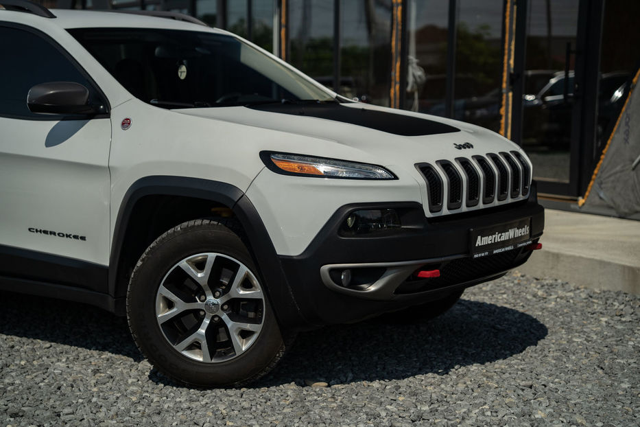 Продам Jeep Cherokee Trailhawk 2015 года в Черновцах