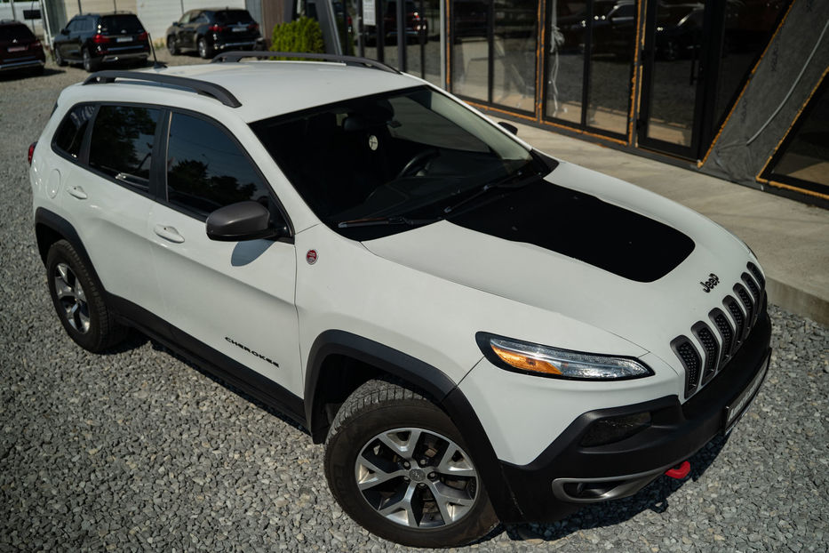 Продам Jeep Cherokee Trailhawk 2015 года в Черновцах
