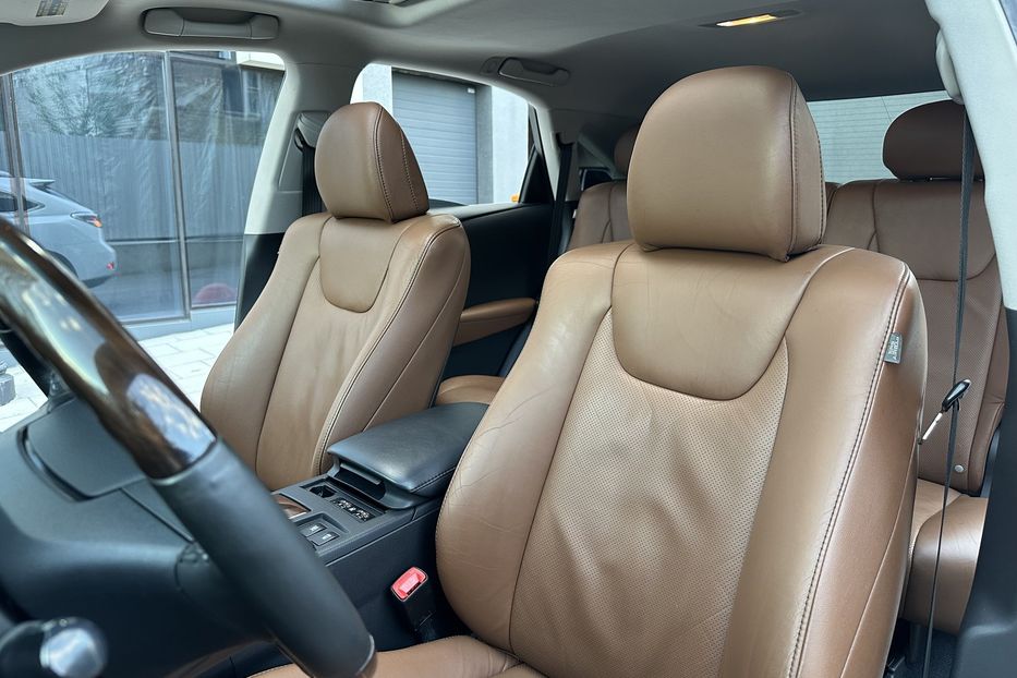 Продам Lexus RX 350 2013 года в Киеве