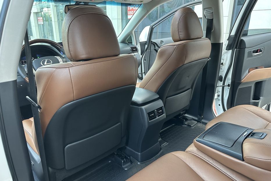 Продам Lexus RX 350 2013 года в Киеве
