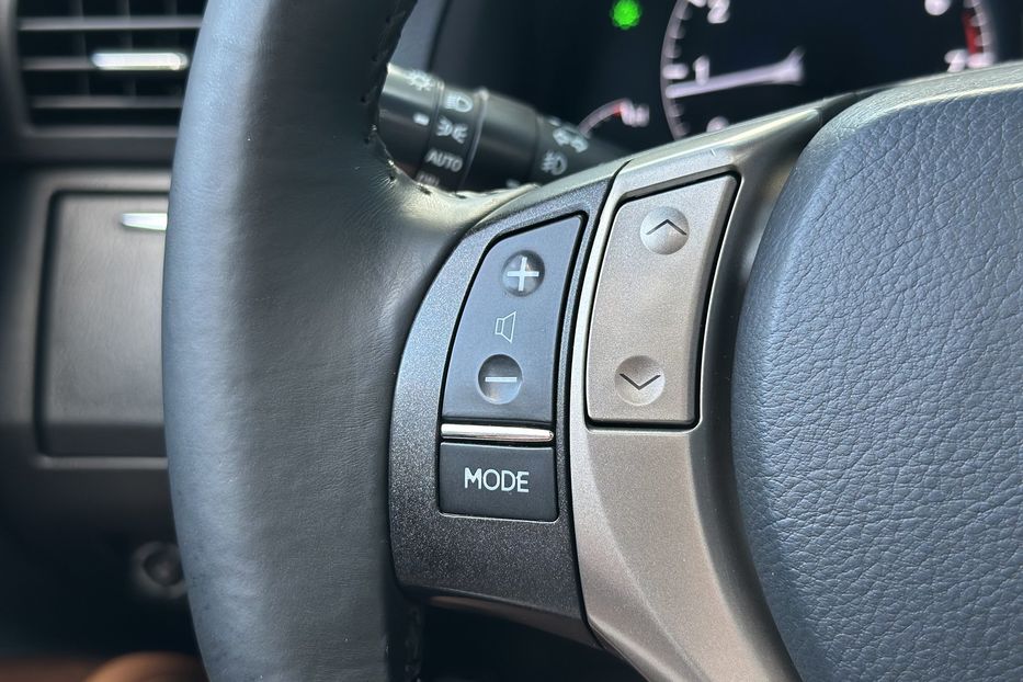 Продам Lexus RX 350 2013 года в Киеве