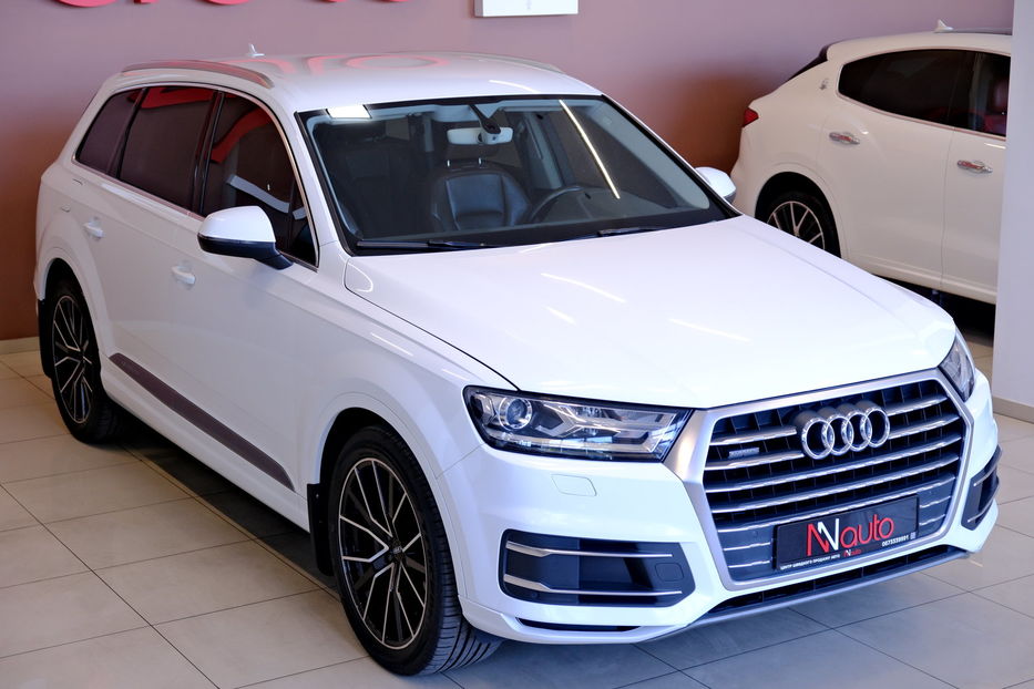 Продам Audi Q7 2016 года в Одессе