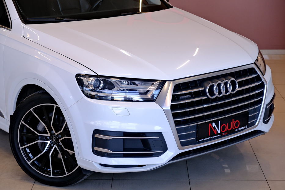 Продам Audi Q7 2016 года в Одессе