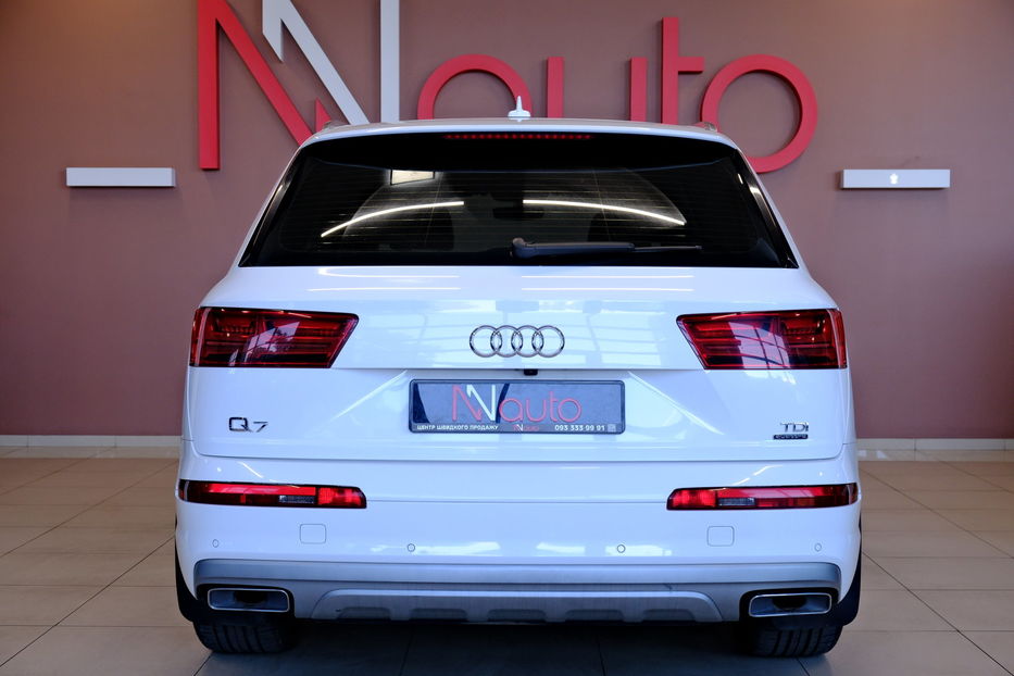 Продам Audi Q7 2016 года в Одессе