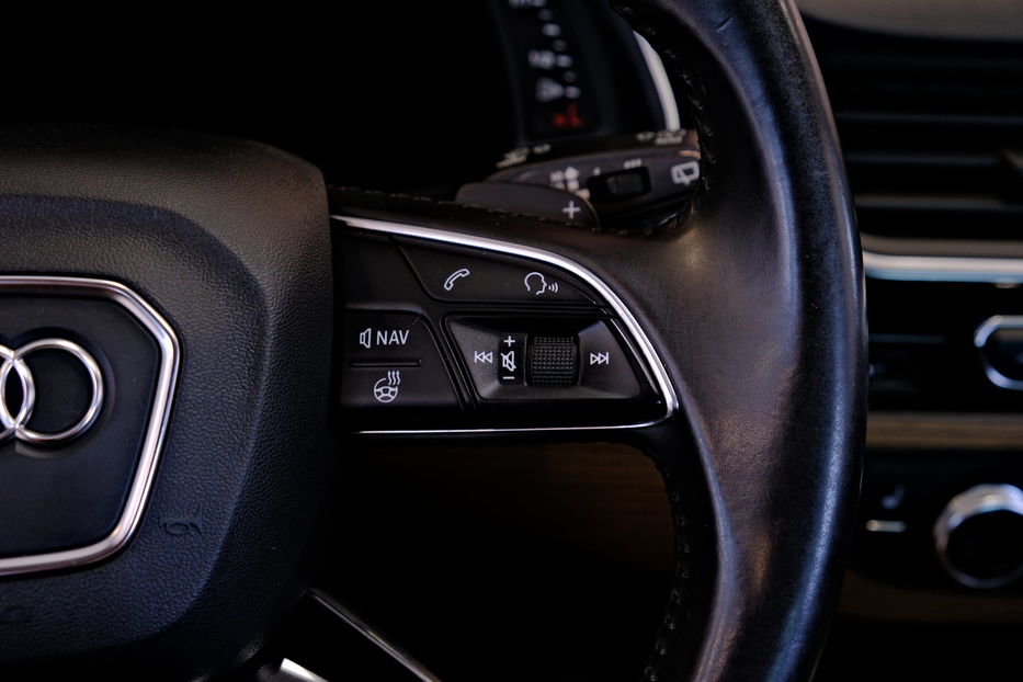Продам Audi Q7 2016 года в Одессе