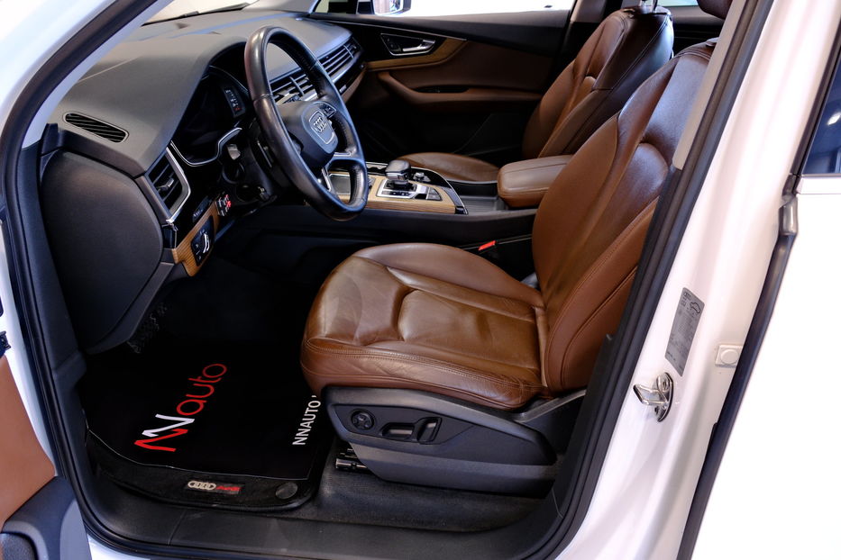Продам Audi Q7 2016 года в Одессе