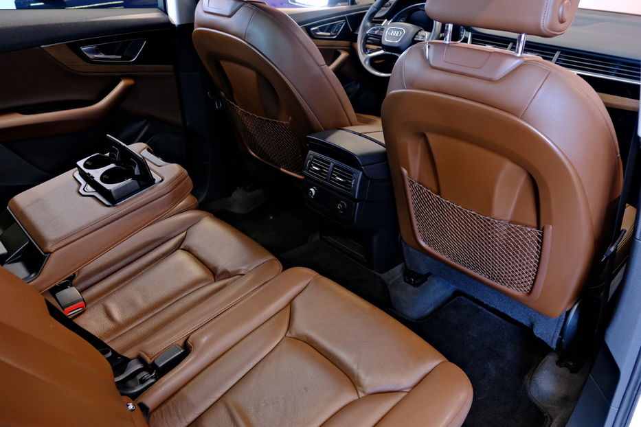 Продам Audi Q7 2016 года в Одессе