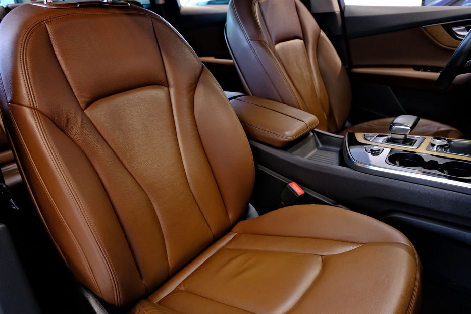 Продам Audi Q7 2016 года в Одессе