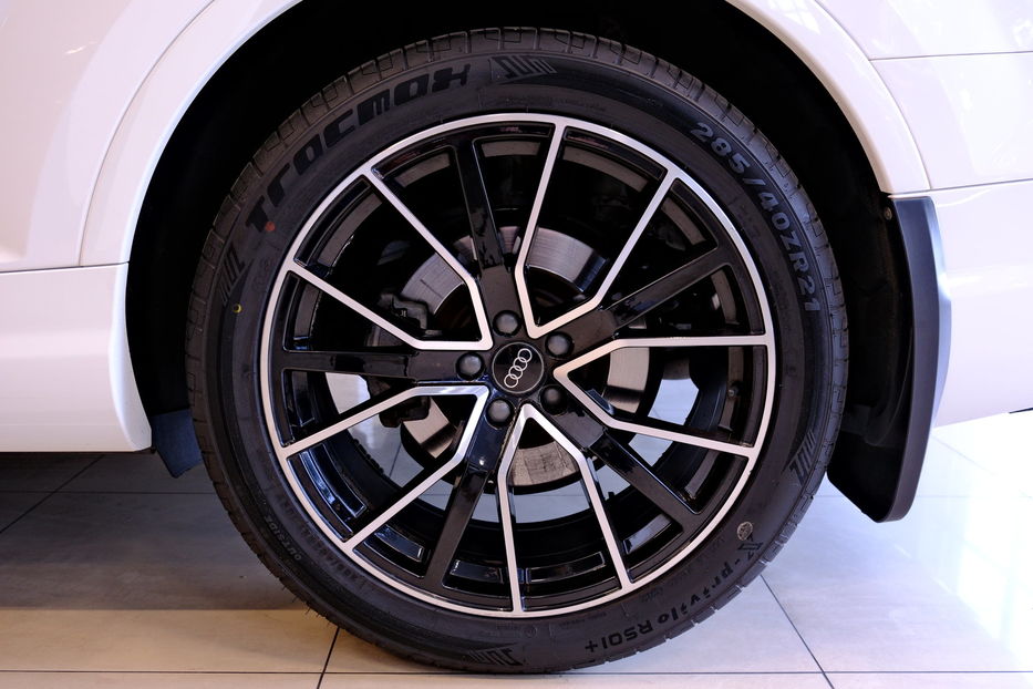 Продам Audi Q7 2016 года в Одессе