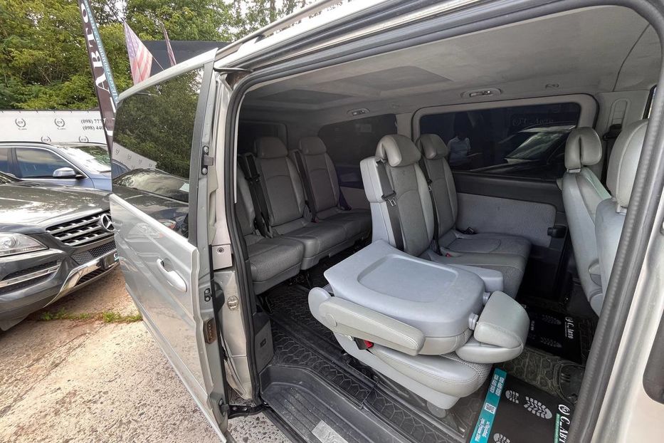 Продам Mercedes-Benz Viano пасс. 2010 года в Черновцах
