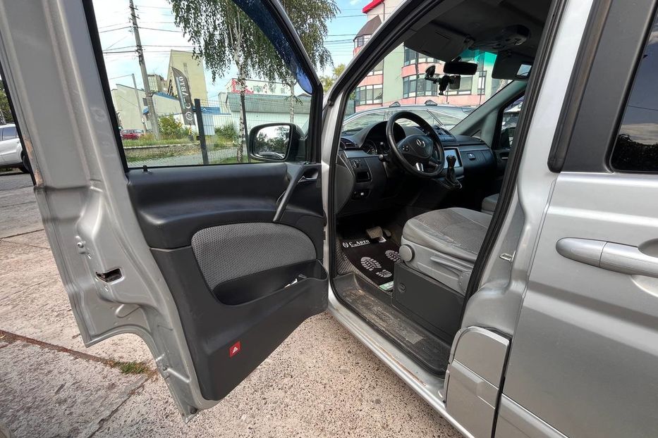 Продам Mercedes-Benz Viano пасс. 2010 года в Черновцах