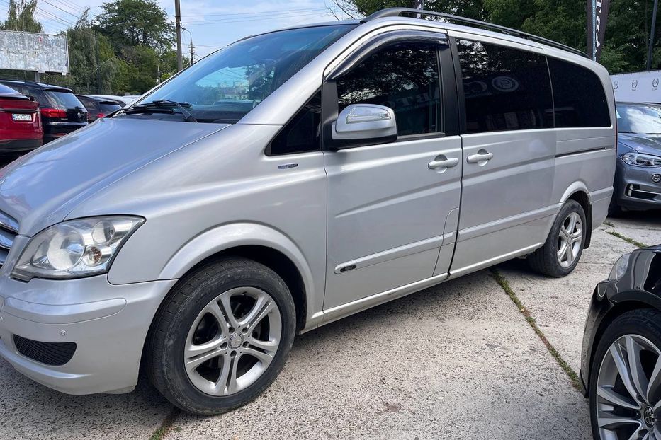 Продам Mercedes-Benz Viano пасс. 2010 года в Черновцах