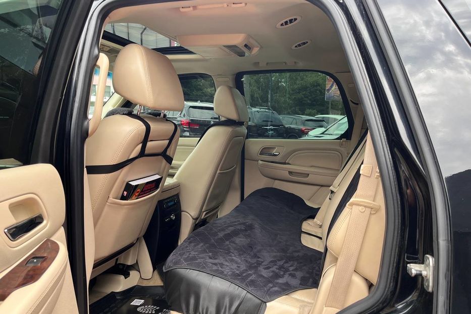 Продам Cadillac Escalade 2008 года в Черновцах