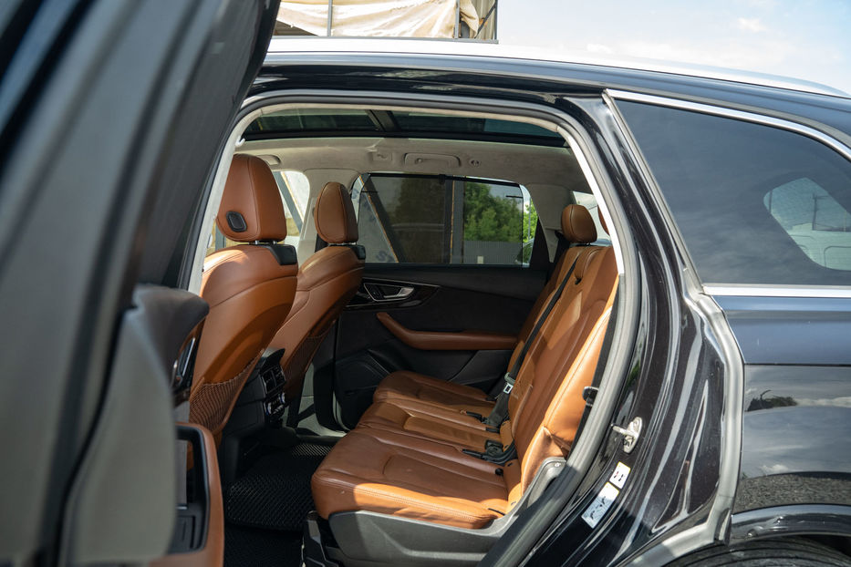 Продам Audi Q7 Prestige 2016 года в Черновцах