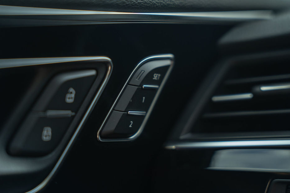 Продам Audi Q7 Prestige 2016 года в Черновцах