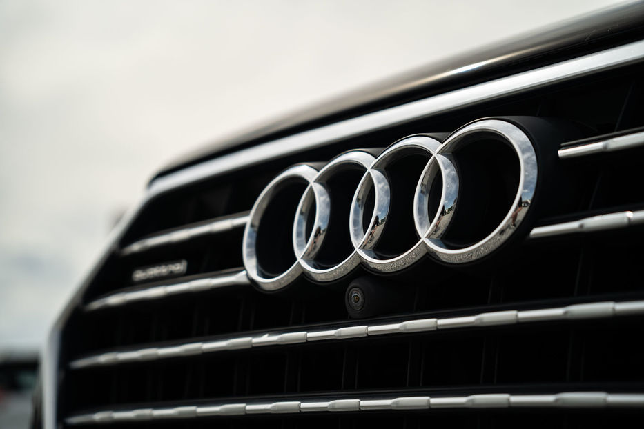 Продам Audi Q7 Prestige 2016 года в Черновцах