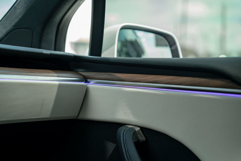 Продам Tesla Model X 2023 года в Черновцах