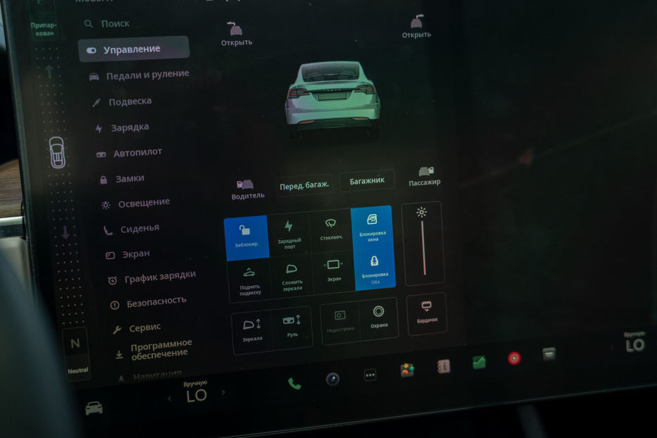 Продам Tesla Model X 2023 года в Черновцах