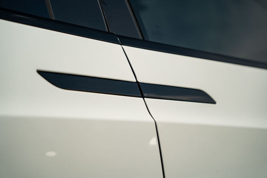 Продам Tesla Model X 2023 года в Черновцах