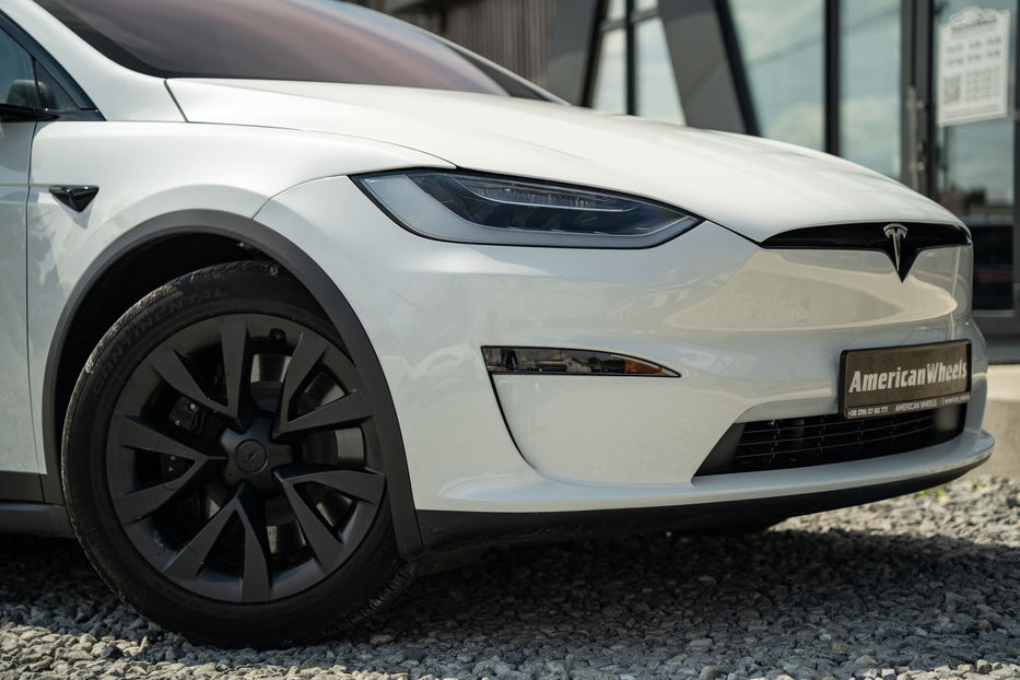 Продам Tesla Model X 2023 года в Черновцах