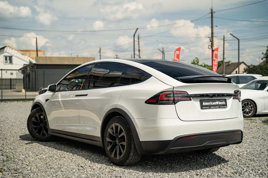 Продам Tesla Model X 2023 года в Черновцах