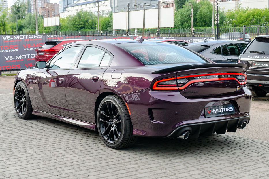 Продам Dodge Charger 6.4L ScatPack 2020 года в Киеве