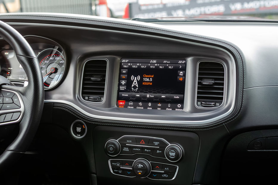 Продам Dodge Charger 6.4L ScatPack 2020 года в Киеве