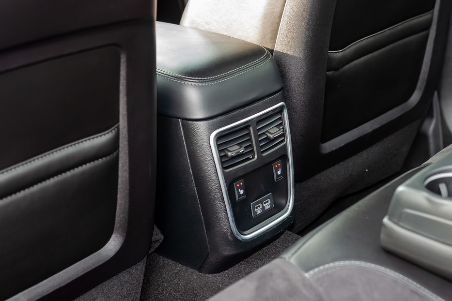 Продам Dodge Charger 6.4L ScatPack 2020 года в Киеве