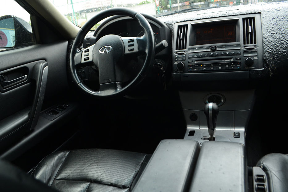 Продам Infiniti FX 2005 года в Киеве