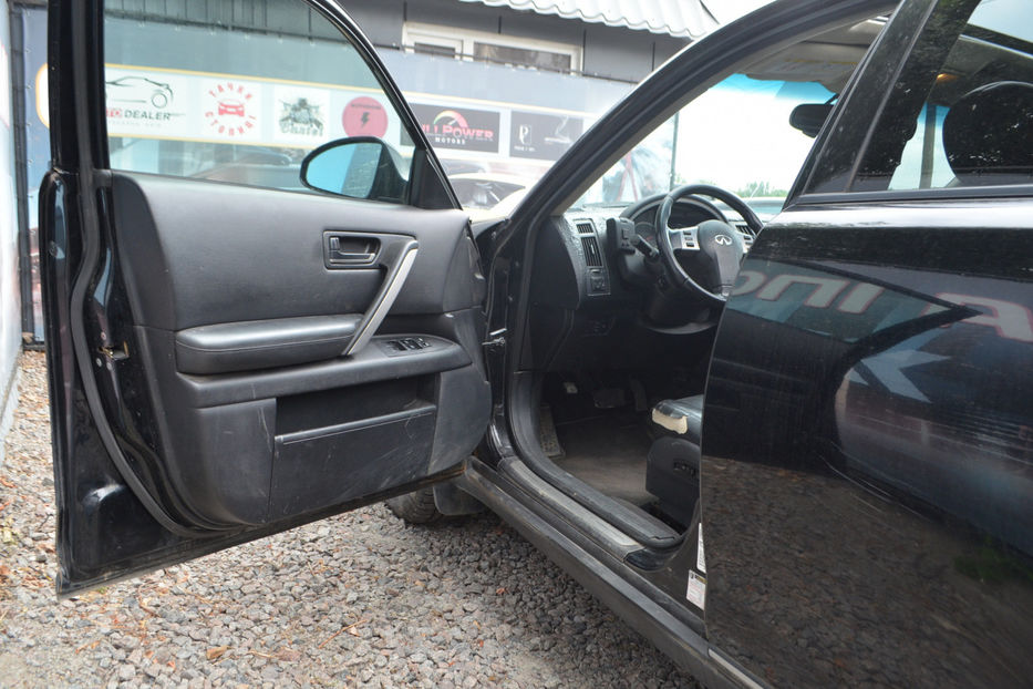 Продам Infiniti FX 2005 года в Киеве