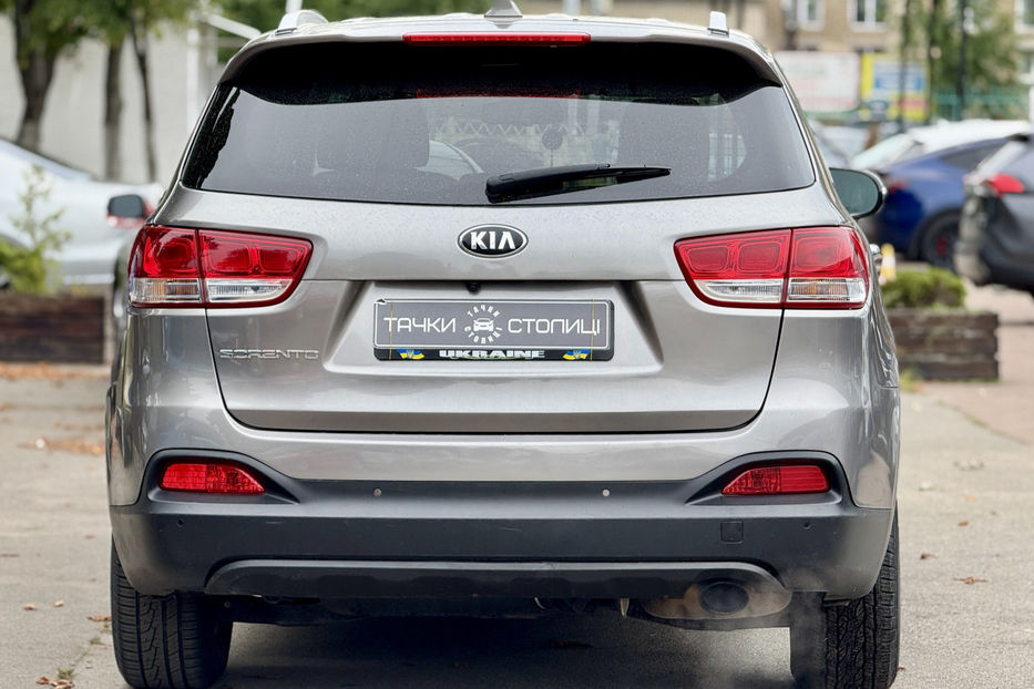 Продам Kia Sorento 2016 года в Киеве