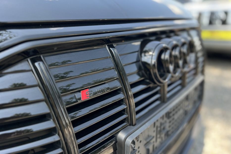 Продам Audi E-Tron 55 Quattro (KOMIS) 2019 года в г. Умань, Черкасская область