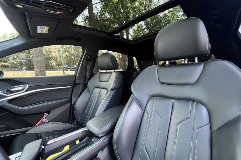 Продам Audi E-Tron 55 Quattro (KOMIS) 2019 года в г. Умань, Черкасская область