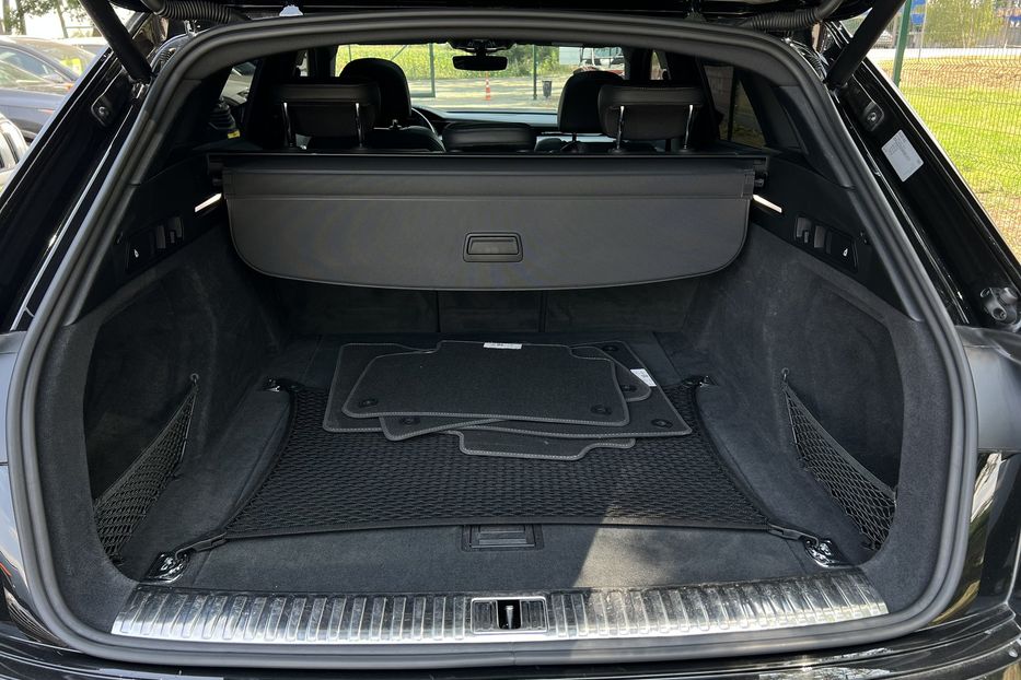 Продам Audi E-Tron 55 Quattro (KOMIS) 2019 года в г. Умань, Черкасская область