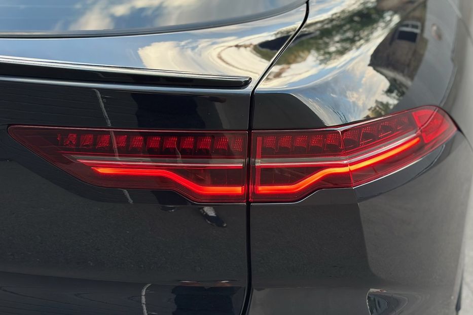 Продам Jaguar E-Pace  I-PACE HSE 2020 года в Киеве