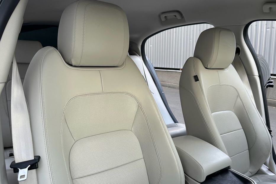 Продам Jaguar E-Pace  I-PACE HSE 2020 года в Киеве