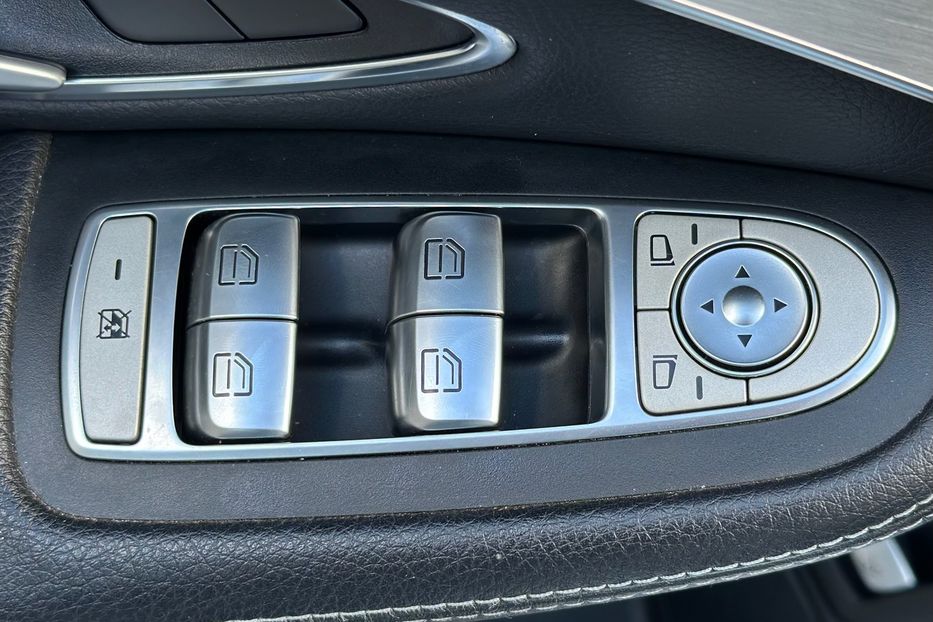 Продам Mercedes-Benz C-Class 180 2015 года в Киеве