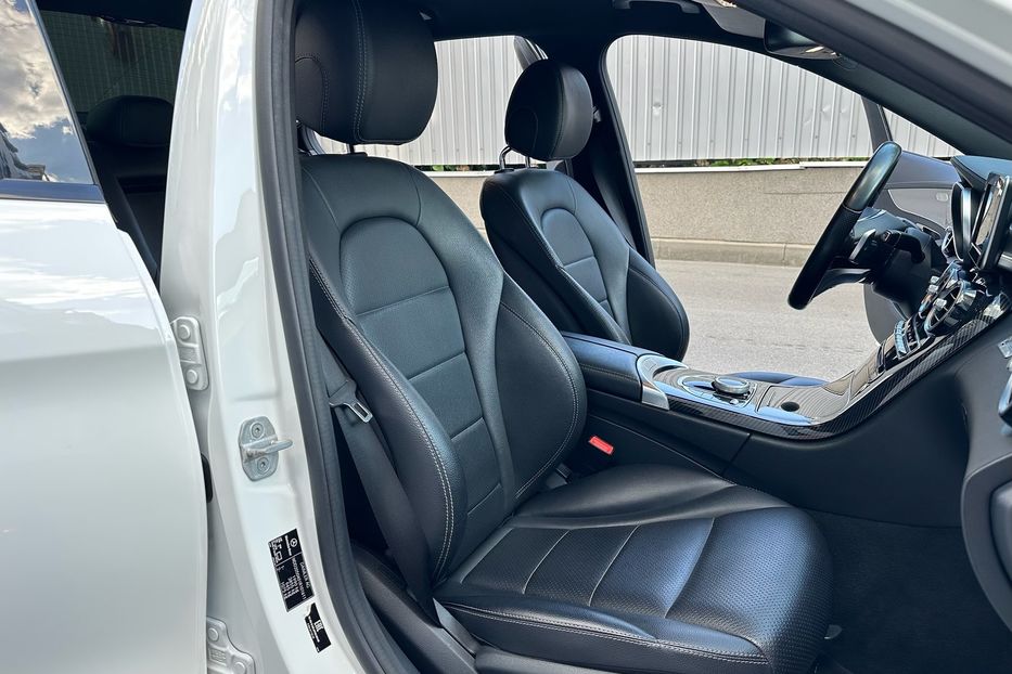 Продам Mercedes-Benz C-Class 180 2015 года в Киеве