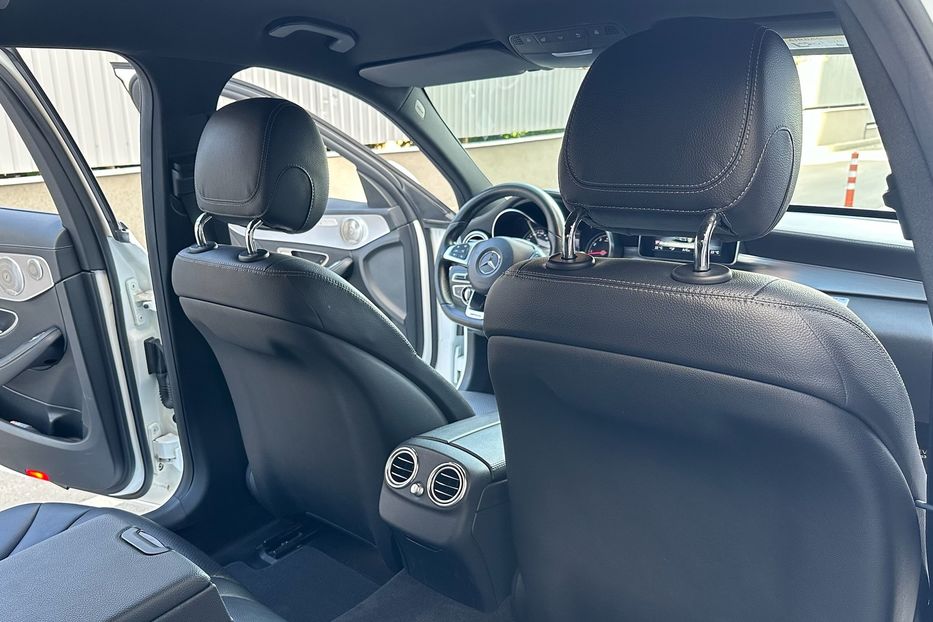 Продам Mercedes-Benz C-Class 180 2015 года в Киеве