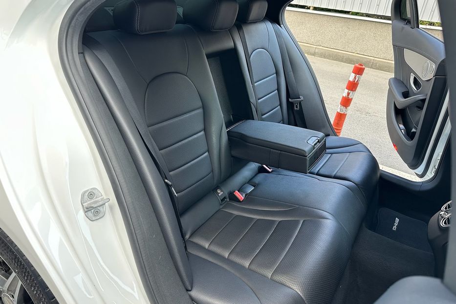 Продам Mercedes-Benz C-Class 180 2015 года в Киеве